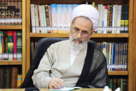 بیانیه تحلیلی – راهبردی آیت‌الله اعرافی به مناسبت هفته دفاع مقدس و آغاز سال تحصیلی جدید حوزه‌های علمیه